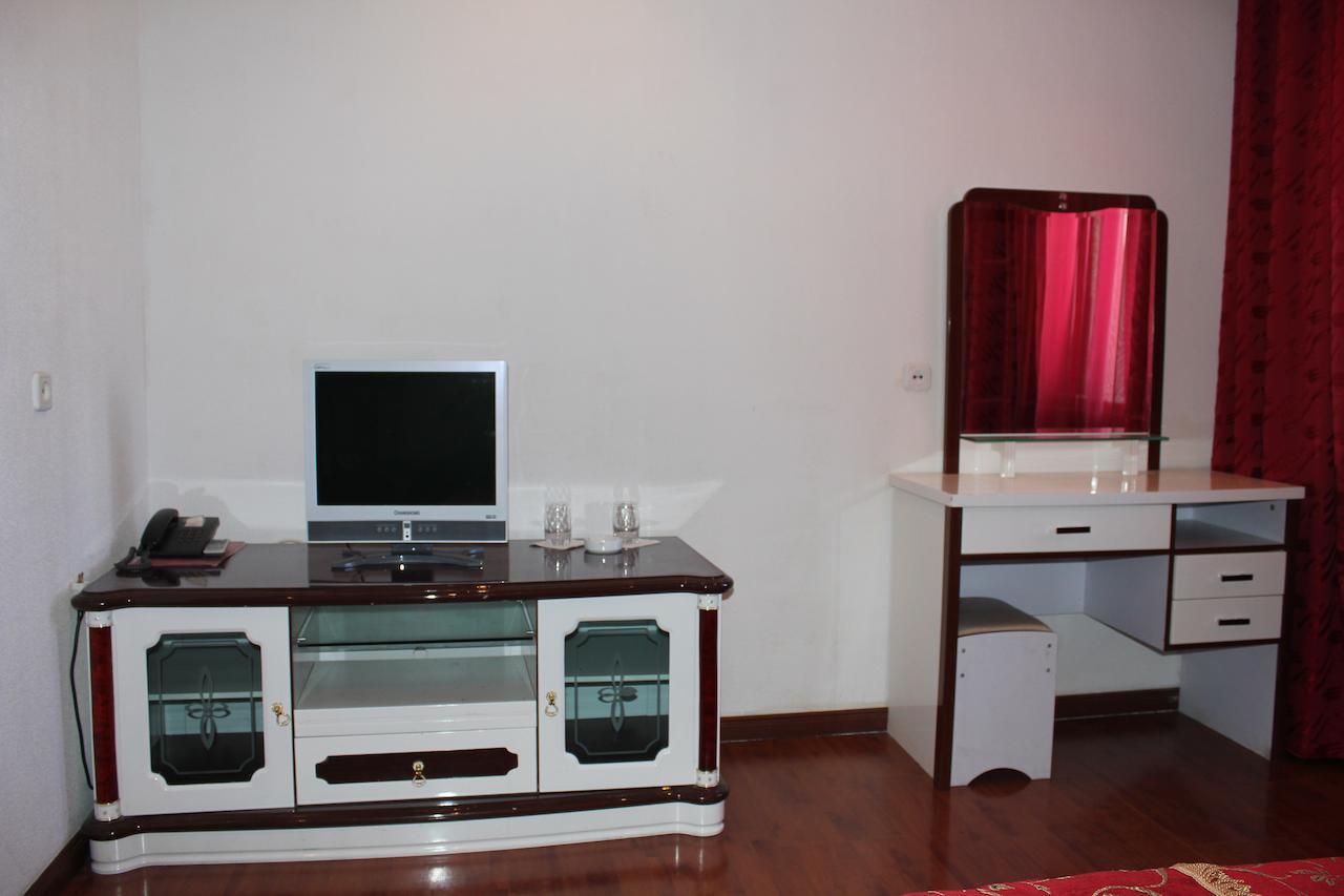 Pekin Hotel Temirtau Zimmer foto
