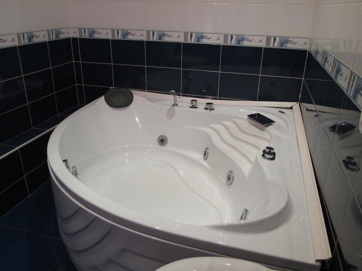 Pekin Hotel Temirtau Zimmer foto